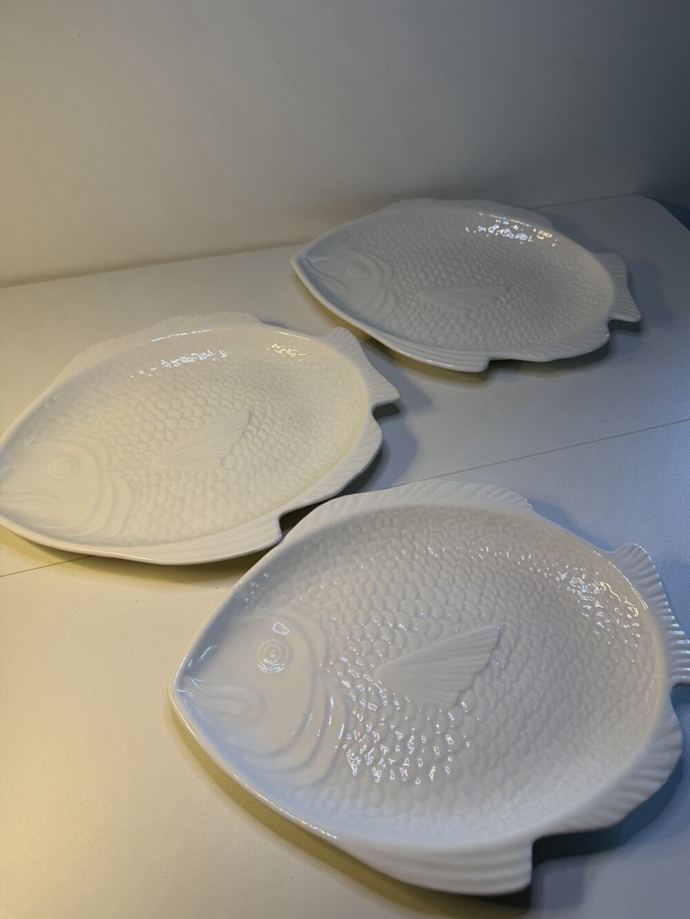 Whittier Pottery White Fish Vintage Platter Plate Dinner 1979 11" x 9" Set of 3
